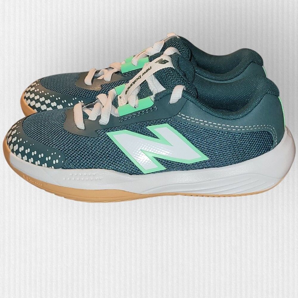 New Balance Kids 996v6 Athletic Sneaker Size 11.5 Spruce Green White Gum Sole